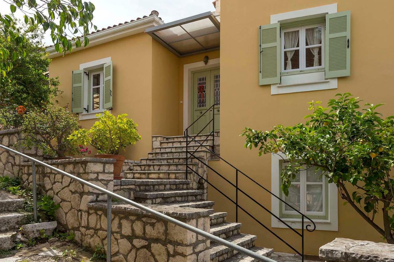 Yellow House Ithaca Vathy  Exterior photo